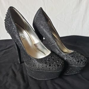 Pump/ platform heels